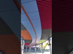 تزيين السقف المعدني المعلق U الألومنيوم الشخصي شاشة السقف سمك 20 مم